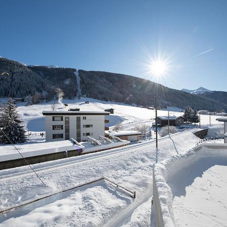 Agrimonia - 5,5-Zi Duplex Wohnung Bis 9 Personen Mit Eigenem Garten Davos Eksteriør billede
