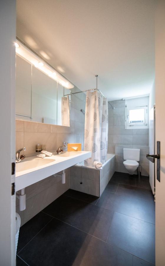 Agrimonia - 5,5-Zi Duplex Wohnung Bis 9 Personen Mit Eigenem Garten Davos Eksteriør billede